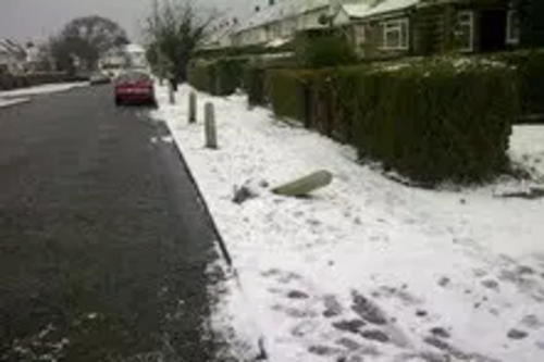 Clarence Road Bollard in january 2013 