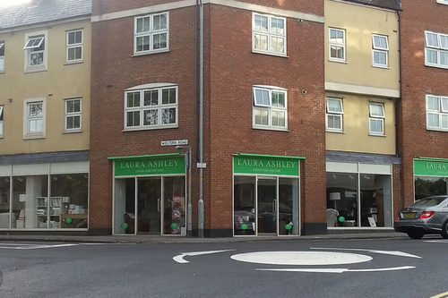 Weald Road/Western Road roundabout re-appeared overnight on 20th August 2013 